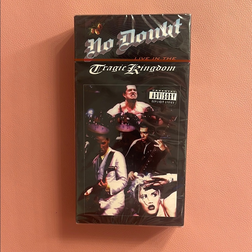 No Doubt Live in the Tragic Kingdom VHS